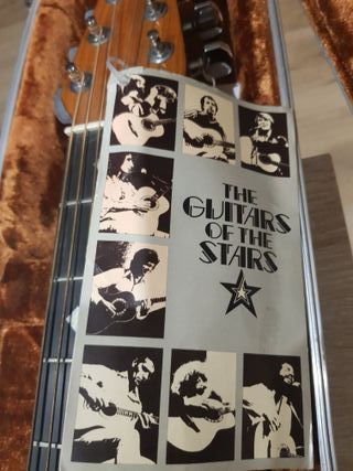 Ovation 1612 Guitarra Electroacústica + Estuche