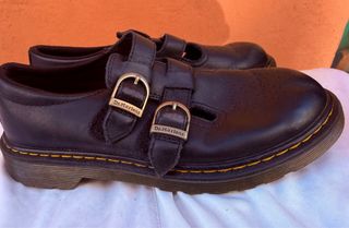 Merceditas cuero negro DR MARTENS 8065 Y Número 37