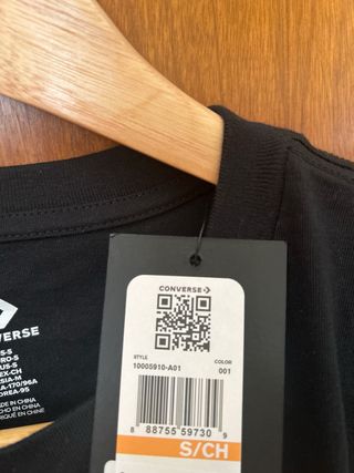 Camiseta Converse Negra Estampada