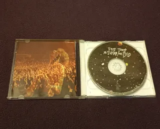 CD Extremoduro - Iros Todos a Tomar Por Culo