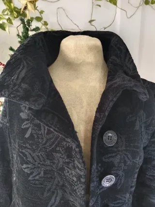 Chaqueta Desigual T38 Negra Estampada