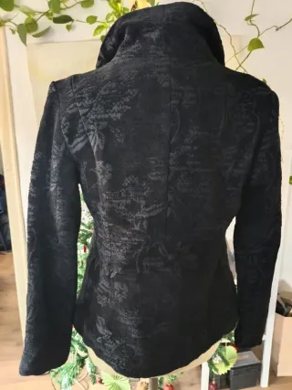 Chaqueta Desigual T38 Negra Estampada
