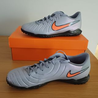 Botas de fútbol Nike Talla 43