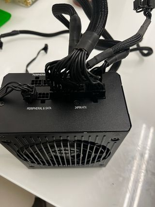 Fuente Alimentación Corsair RM650X