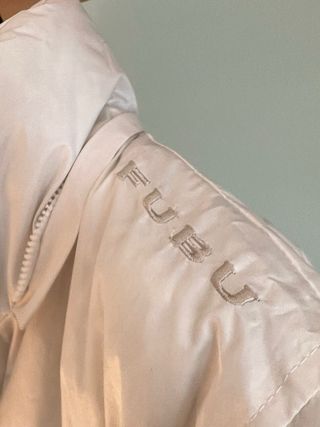 Abrigo FUBU Plumas Blanco Talla L