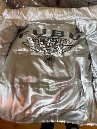 Abrigo FUBU Plumas Blanco Talla L