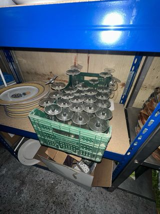 Lote Ollas, Platos, Cubiertos y Baldas