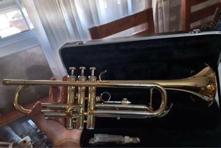 Trompeta Michael TR200