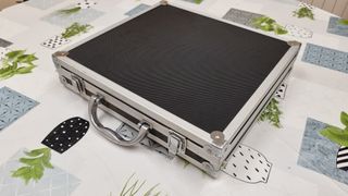 SCALEXTRIC MALETIN ESTUCHE RIGIDO ALUMINIO Y NEGRO