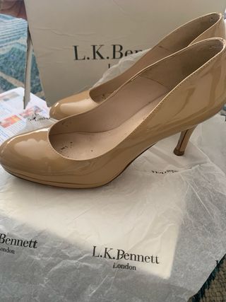 Zapatos de salón L.K. Bennett beige