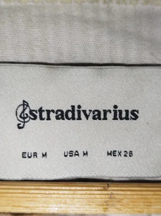 Chaqueta Cropped Stradivarius de pana Beige tallaM