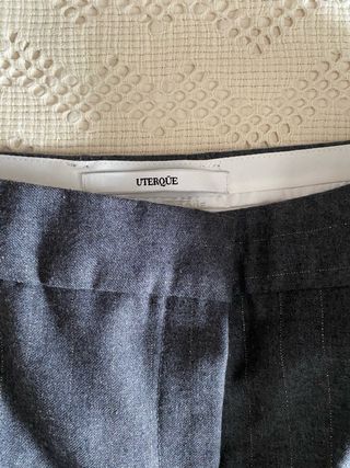 Pantalón de traje Uterqüe gris