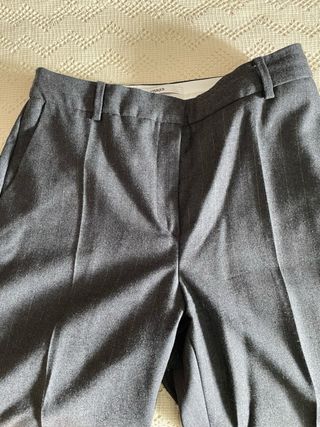 Pantalón de traje Uterqüe gris