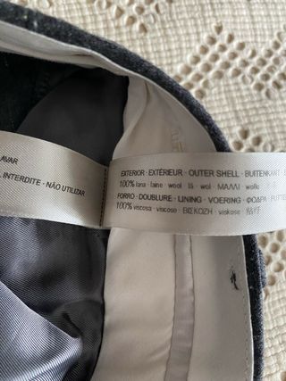 Pantalón de traje Uterqüe gris
