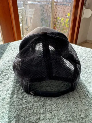 Gorro Quiksilver Negro y Marrón