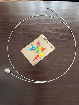 Porta fotos cable magnético Pylones