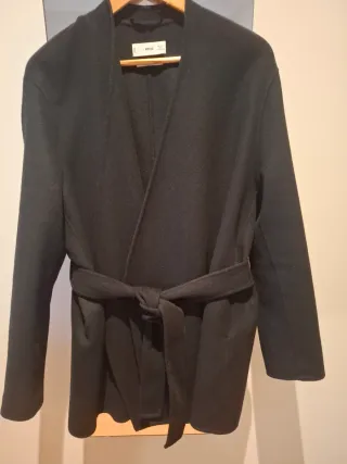 Abrigo Mango Negro Handmade