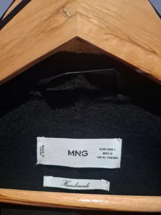 Abrigo Mango Negro Handmade