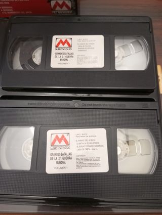 Reproductor VHS Hitachi + Lote Pelis 2ª Guerra Mun