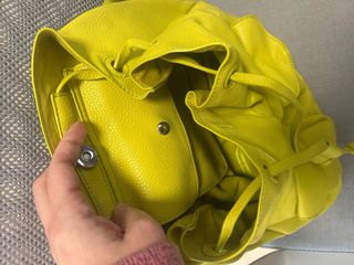 Mochila Parfois con solapa reversible