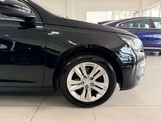 Peugeot 308 1.6 HDI 120 CV STYLE 2016
