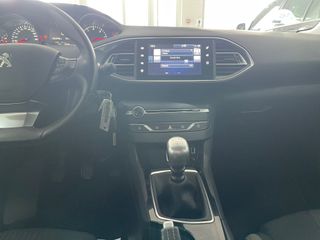 Peugeot 308 1.6 HDI 120 CV STYLE 2016