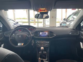 Peugeot 308 1.6 HDI 120 CV STYLE 2016