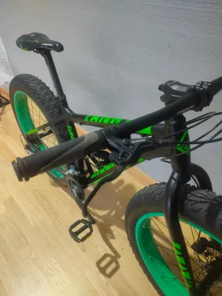 Fatbike Megamo Tank Negra y Verde