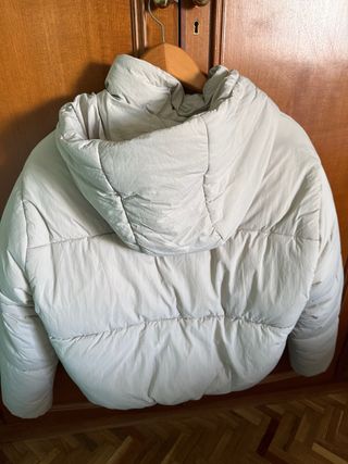 Plumas Zara Beige/Gris Claro