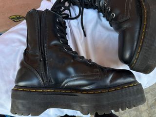 DR MARTENS JADON botas negras 8 ojales número 39