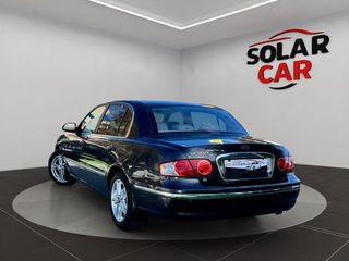 Kia Opirus 3.5 203CV