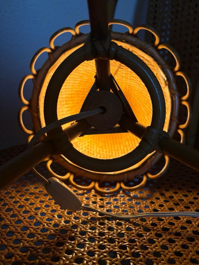 LAMPADA VINTAGE IN RATAN