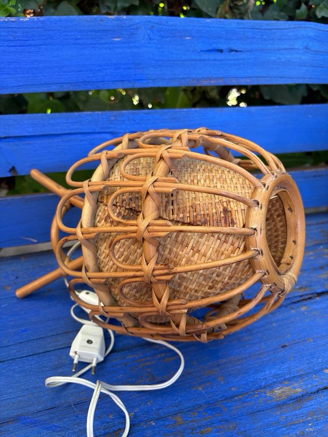LAMPADA VINTAGE IN RATAN