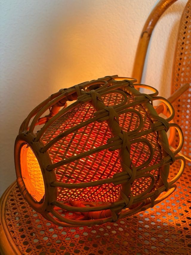 LAMPADA VINTAGE IN RATAN