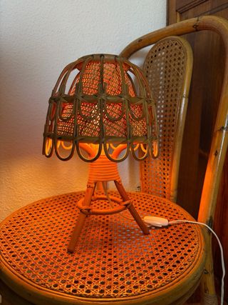 LÁMPARA VINTAGE DE RATÁN