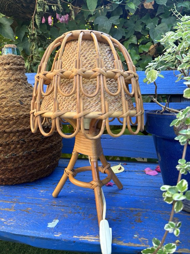 LAMPADA VINTAGE IN RATAN