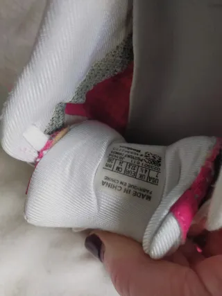 Deportivas Reebok Fucsia y Blancas