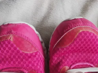 Deportivas Reebok Fucsia y Blancas
