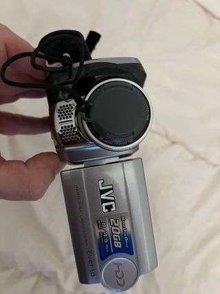 Cámara JVC Everio GZ-MG21E ESTROPEADA + Accesorios