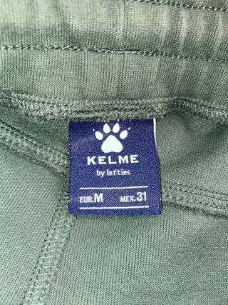 Pantalón corto deportivo Kelme verde Talla M