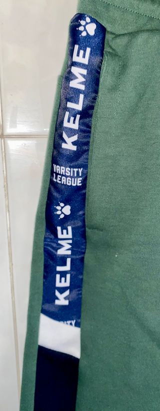 Pantalón corto deportivo Kelme verde Talla M