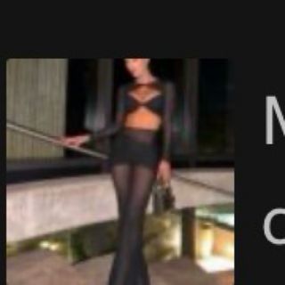 Mono negro de fiesta con tul