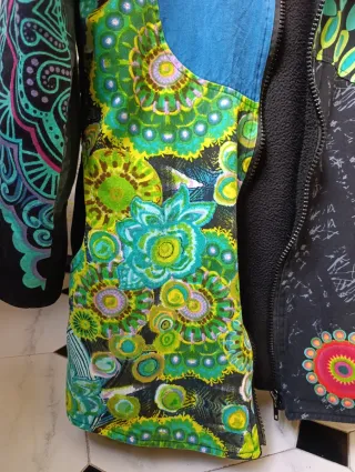 Chaqueta polar estilo Desigual Talla M