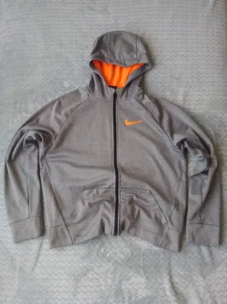 Sudadera con capucha Nike Dri-Fit para niños
