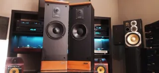 Altavoces Advent Prodigy Tower.