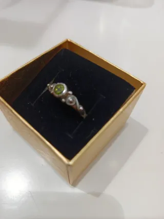 Anillo Plata con Peridoto