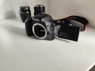 Cámara Canon EOS 600D