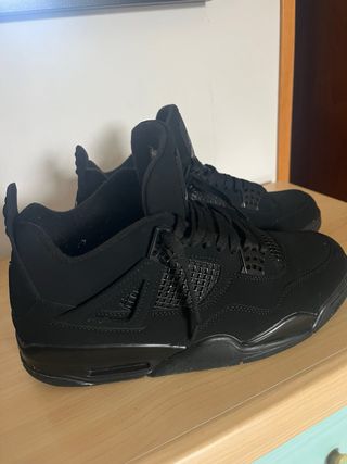 Jordan 4 Black Cat