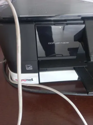 Impresora Brother Negra y Blanca