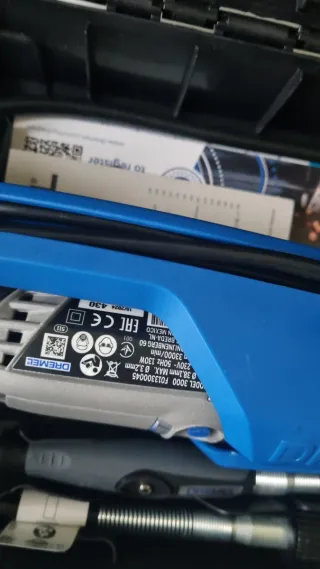 Dremel 3000 + 25 Accessori